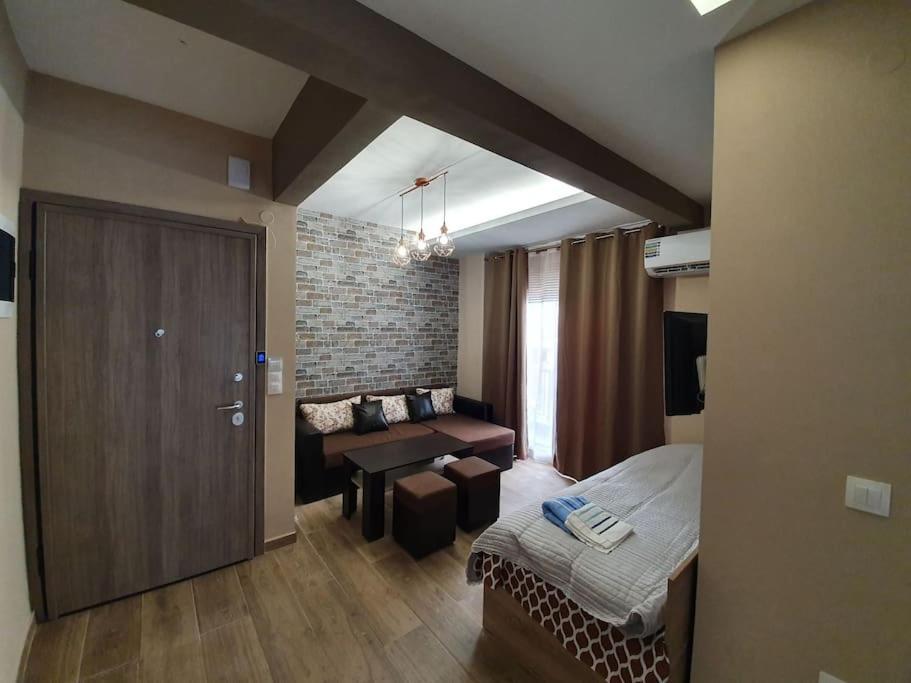 Rotonda Citycenter Two Rooms Apart.New Renovated! Selanik Dış mekan fotoğraf